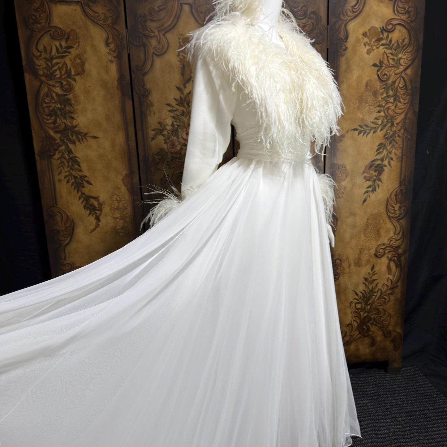 LILLIE RUBIN Vintage evening dress gown, 1970s White Chiffon Ostrich Feather Gown