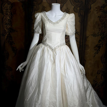 PRONOVIAS vintage wedding dress gown, 1980s All Silk Princess White Ball Gown
