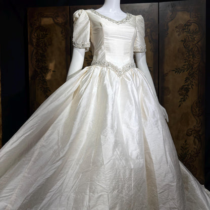 PRONOVIAS vintage wedding dress gown, 1980s All Silk Princess White Ball Gown