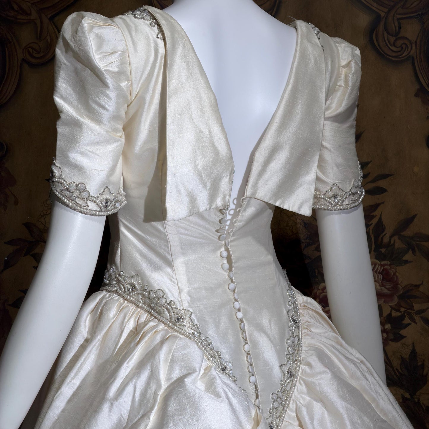 PRONOVIAS vintage wedding dress gown, 1980s All Silk Princess White Ball Gown