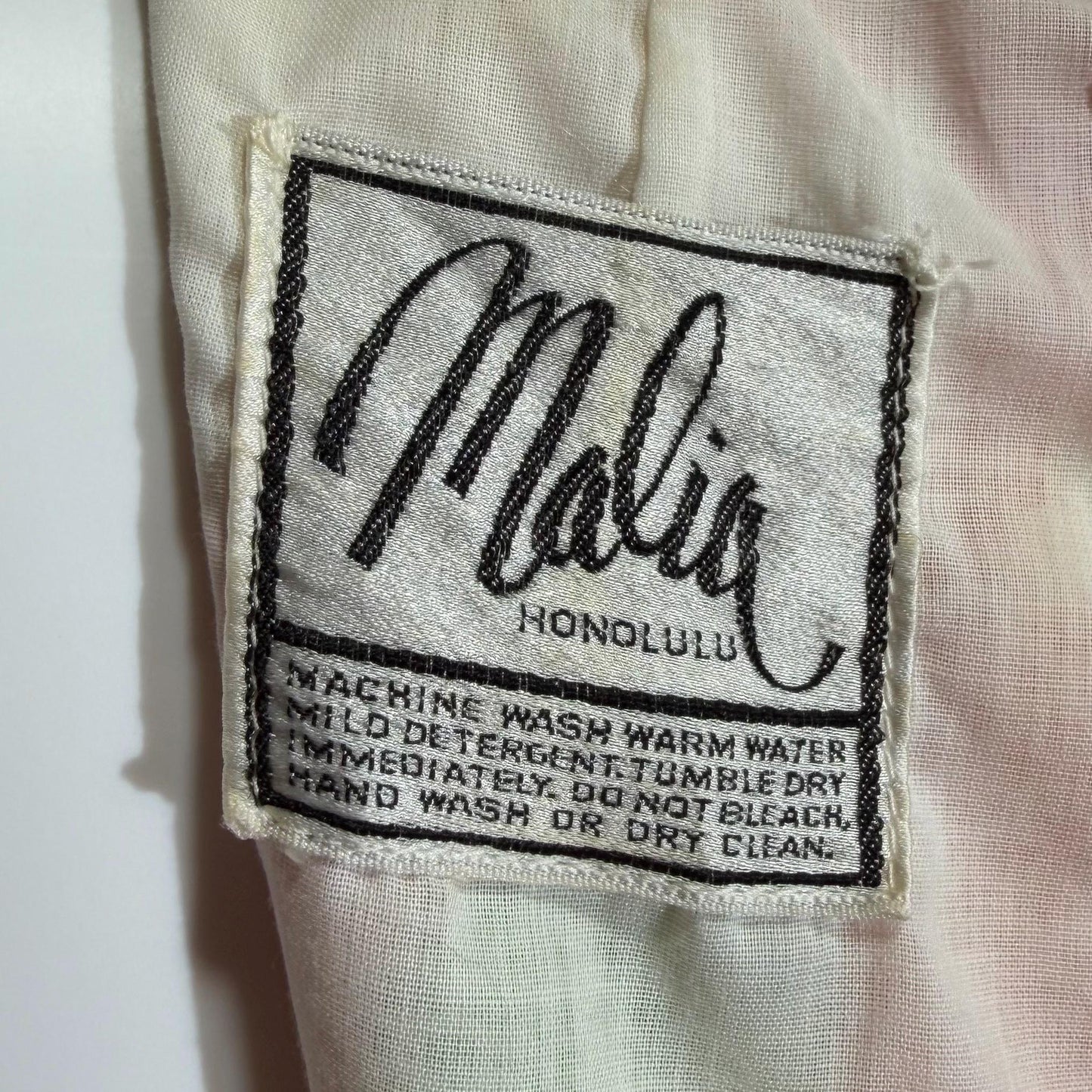 MALIA Vintage 1960s maxi dress, Hawaiian waffled cotton floral summer sundress