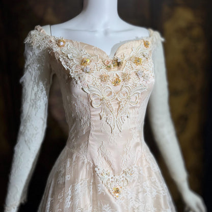 COUNTRY ELEGANCE vintage 1970s wedding dress gown,  Susan Lane Boho white lace long sleeve dress
