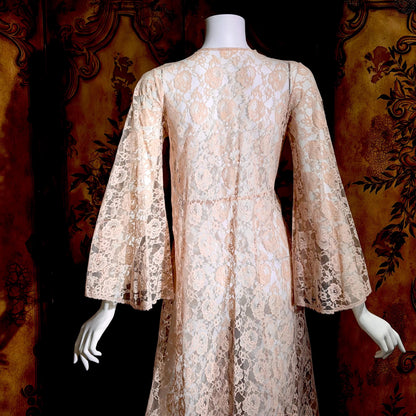 GLYDONS Vintage dressing gown robe, 1960s angel sleeve pink lace duster