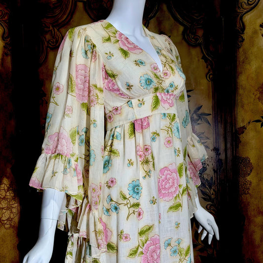1970s Vintage floral Maxi Dress, Gauzy Angel sleeve Hippie Boho Garden Party dress