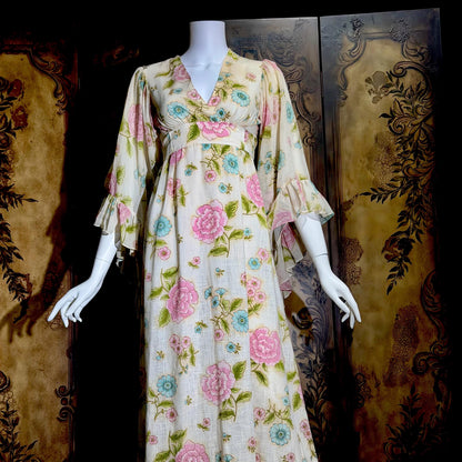 1970s Vintage floral Maxi Dress, Gauzy Angel sleeve Hippie Boho Garden Party dress