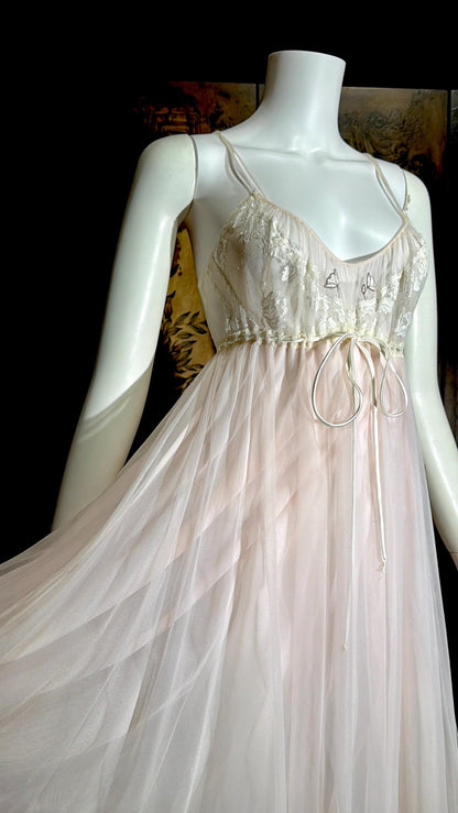 LUCIE ANN Claire Sandra peignoir set, vintage 1960s sassy pink short lingerie gown set
