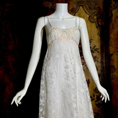 JONQUIL vintage nightgown slip dress, 1990s NEIMAN MARCUS white lace bridal wedding lingerie gown
