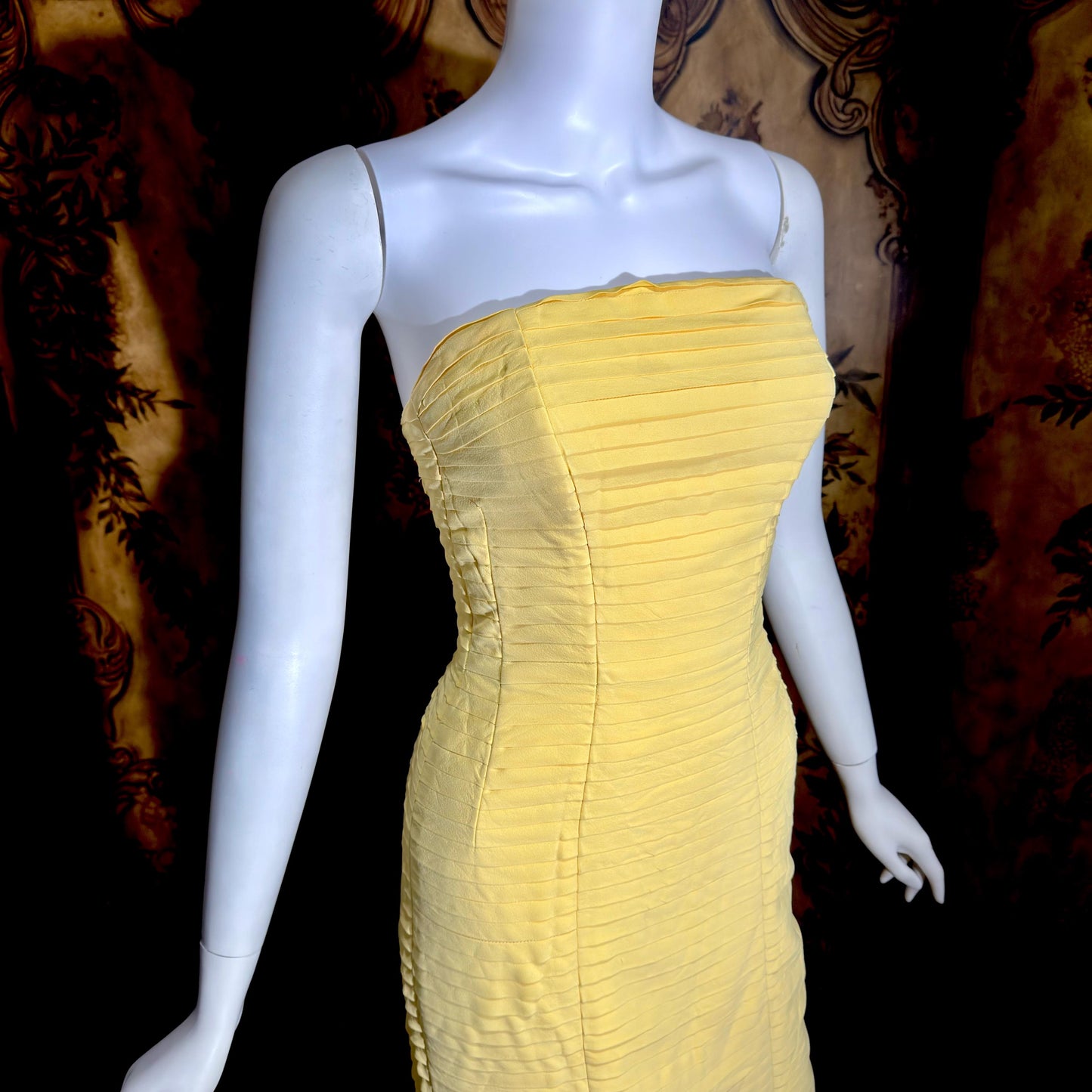 SUZY PERETTE Vintage evening dress, 1950s Yellow wiggle cocktail dress