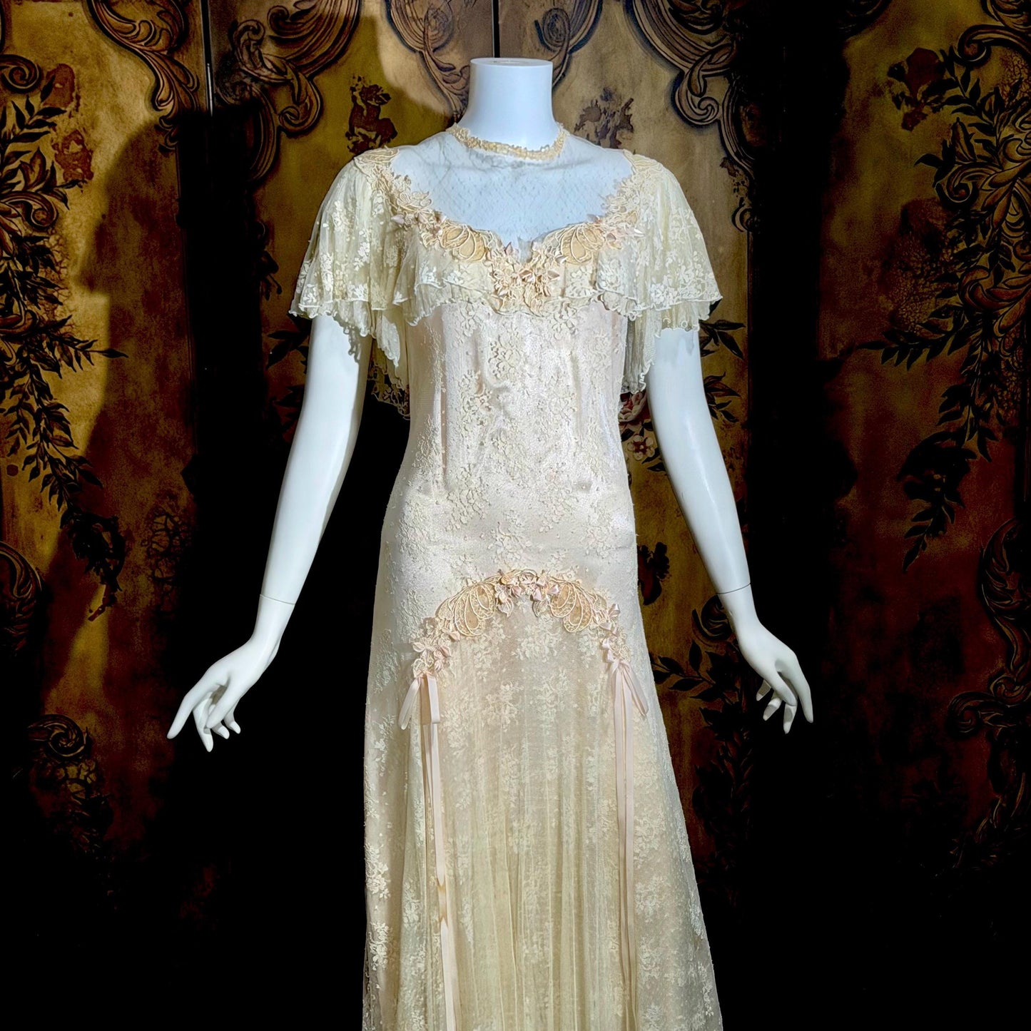 COUNTRY ELEGANCE vintage 1970s wedding dress gown, Susan Lane Romantic Boho Pink french lace dress
