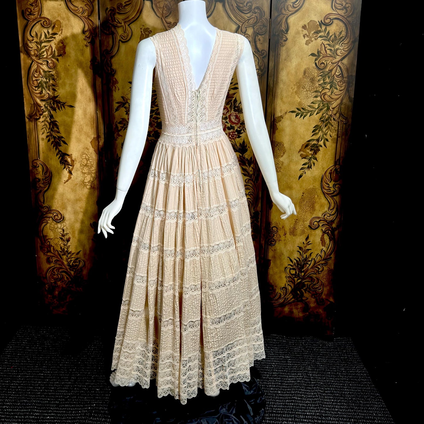1970s Vintage evening wedding Dress, Blush Taupe Mexican Boho cotton crochet gown
