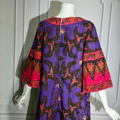 DESIGNS MALAYSIA Vintage 1960s Caftan Kaftan Dress, Purple Cotton Floral Maxi Dress