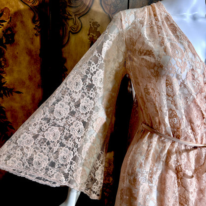 GLYDONS Vintage dressing gown robe, 1960s angel sleeve pink lace duster