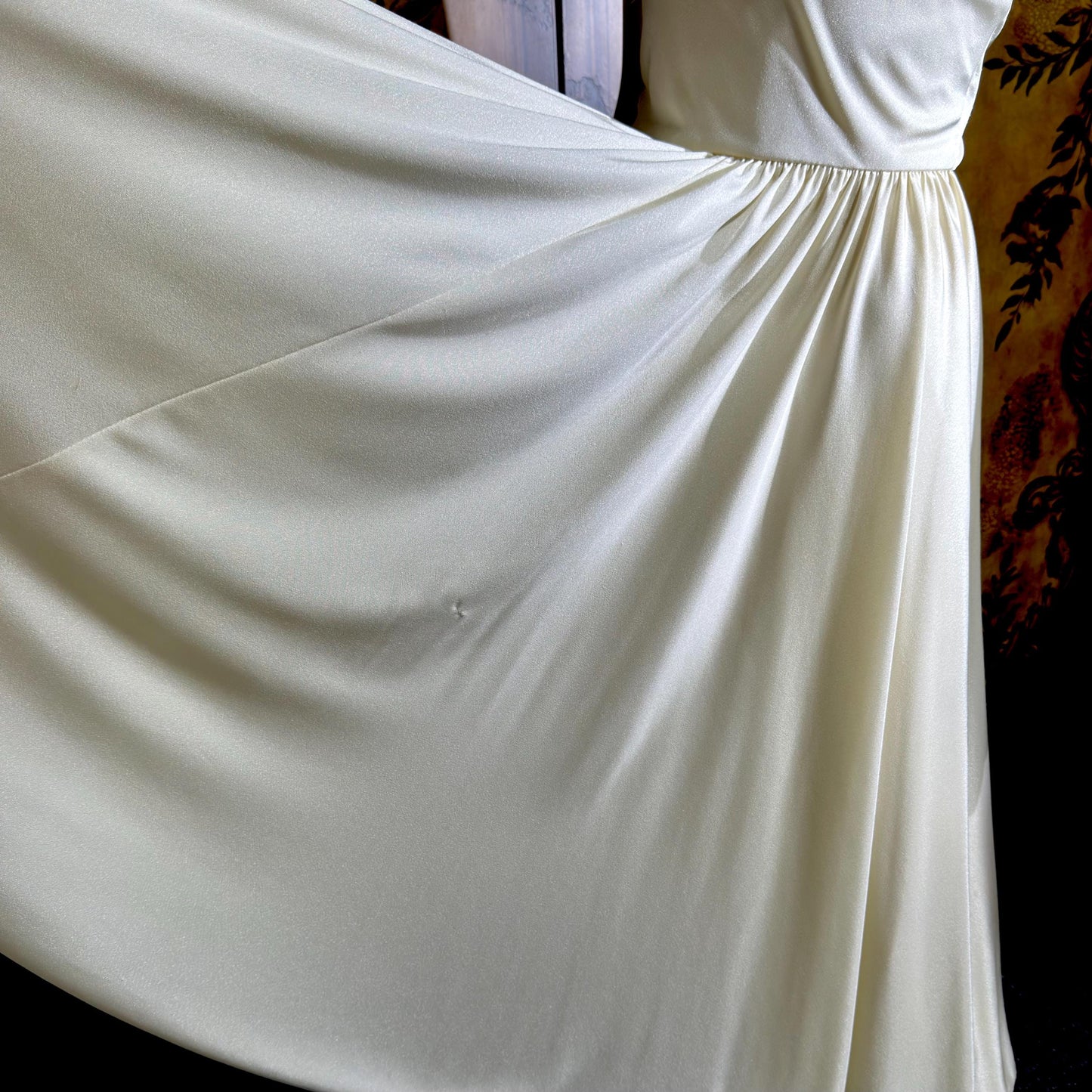 ESTEVEZ vintage 1970s cocktail dress, Eva Gabor Look White Marilyn Monroe style halter dress