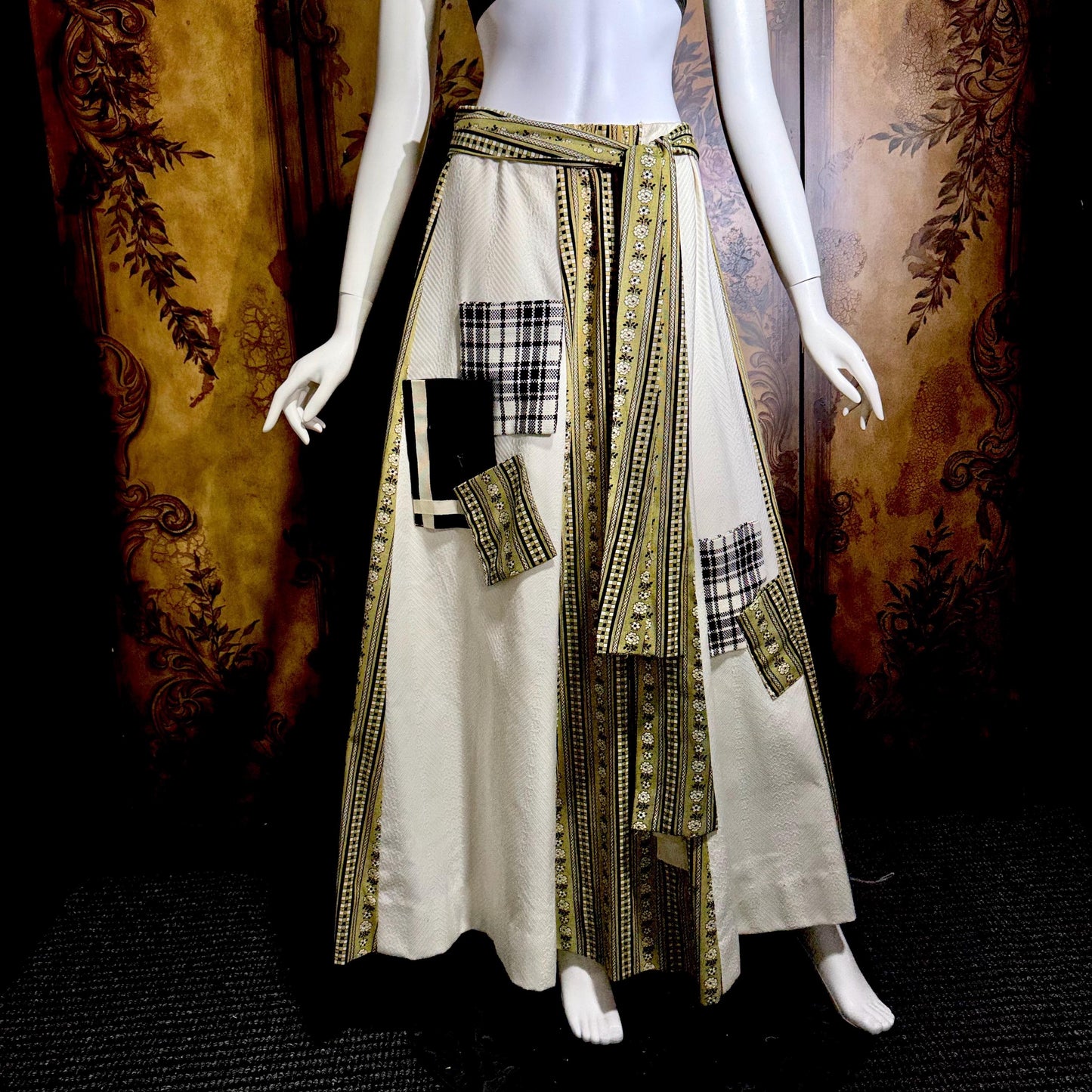 CHESSA DAVIS maxi skirt, 1970s patchwork hippie boho cotton skirt