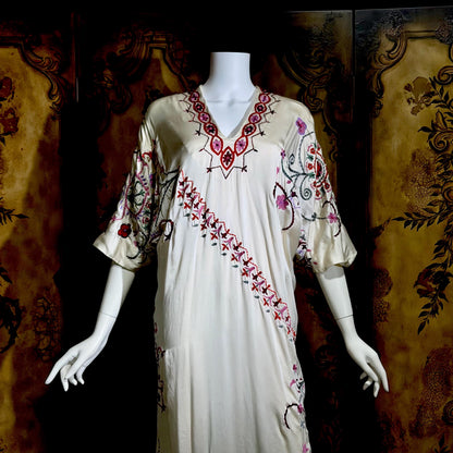 JOSIE NATORI COUTURE vintage Y2K Silk Caftan Dress, white silk embroidered shift dress