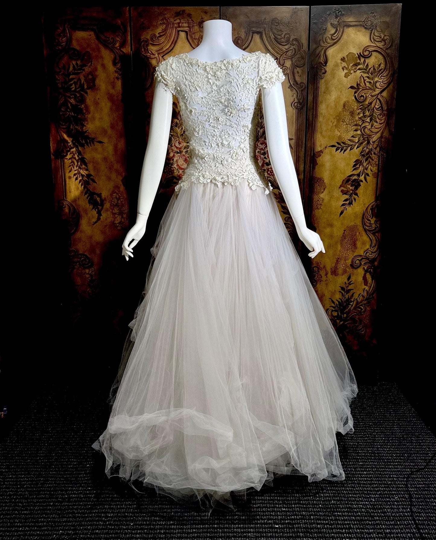 DAVID FIELDEN vintage wedding dress, Sposa Y2K cupcake tulle 3D cutwork bridal ball gown