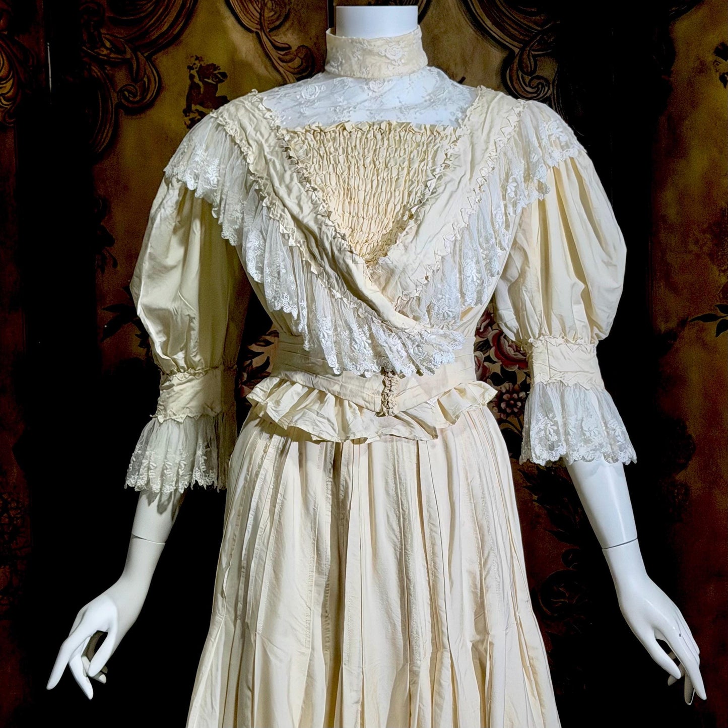 1906 Edwardian Victorian wedding dress, Vintage custom made white cotton high neck 4 pc gown