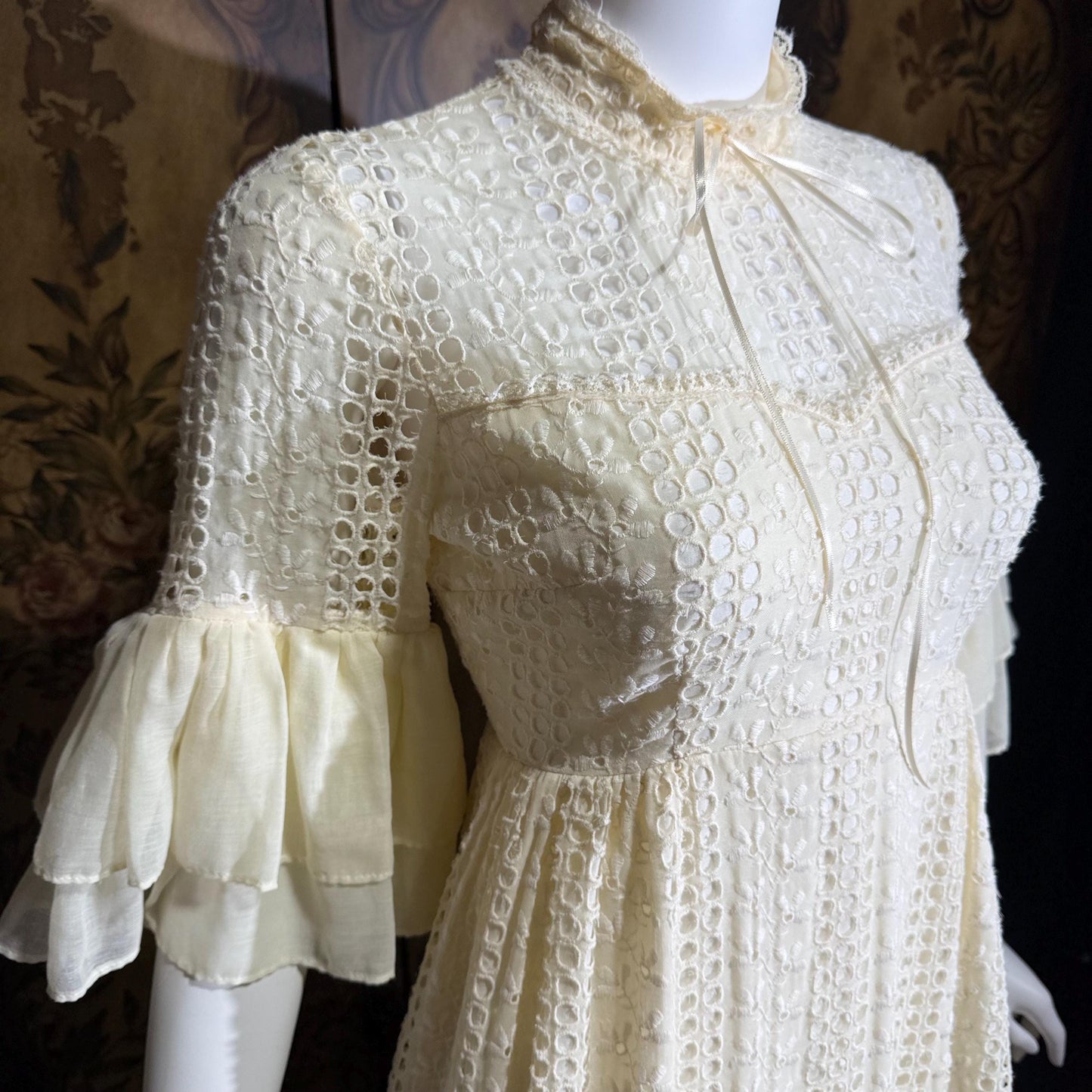 COURIERS vintage 1970s wedding prairie dress, white cotton eyelet flutter sleeve Boho maxi dress