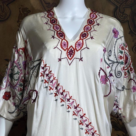 JOSIE NATORI COUTURE vintage Y2K Silk Caftan Dress, white silk embroidered shift dress