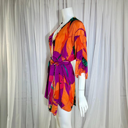 HOLLY HARP Vintage 1970s Robe Kimono, short floral silk duster cover up
