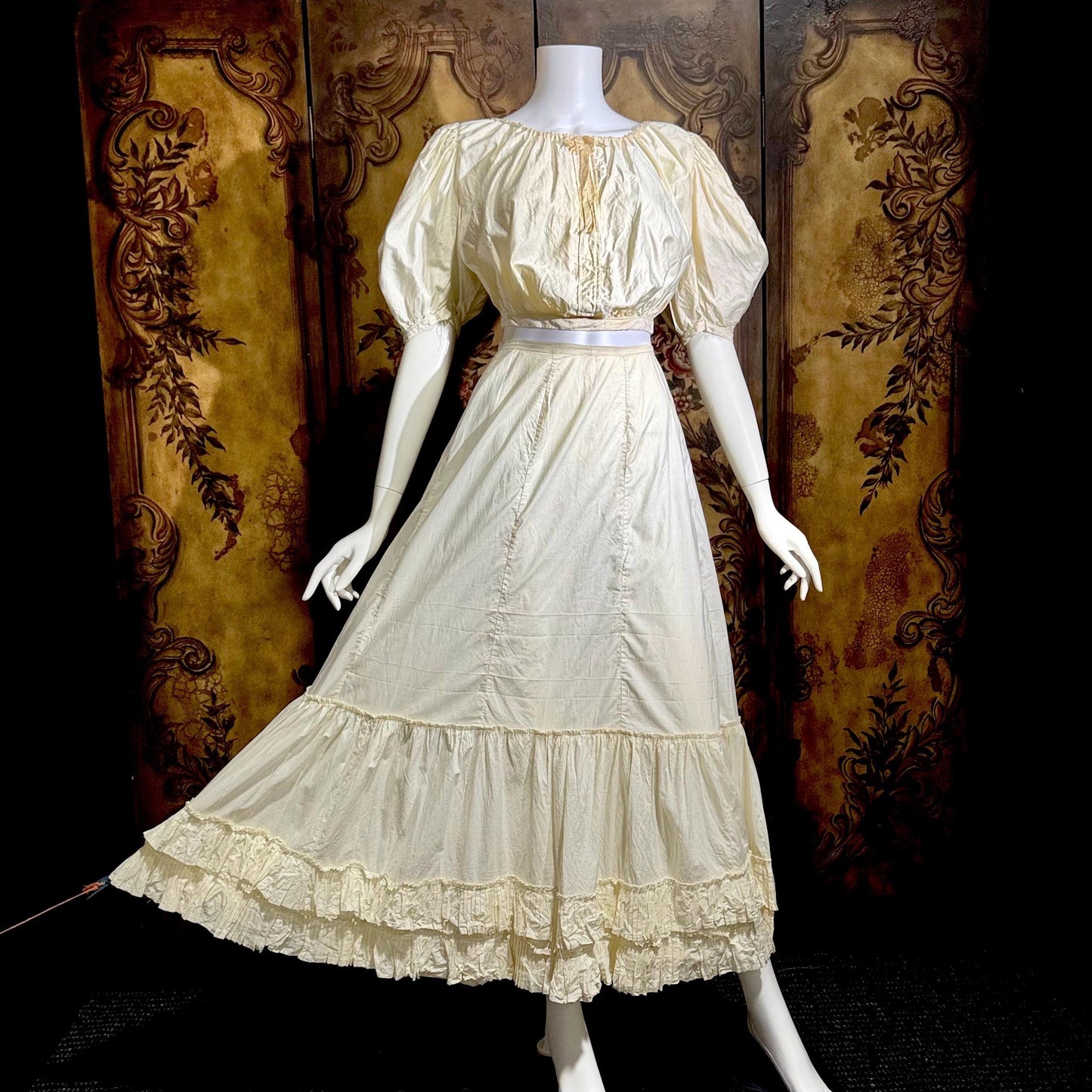 1906 Edwardian Victorian wedding dress, Vintage custom made white cotton high neck 4 pc gown