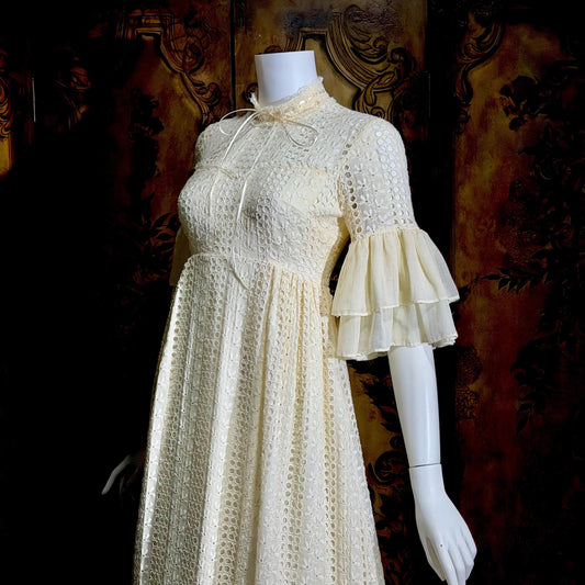 COURIERS vintage 1970s wedding prairie dress, white cotton eyelet flutter sleeve Boho maxi dress