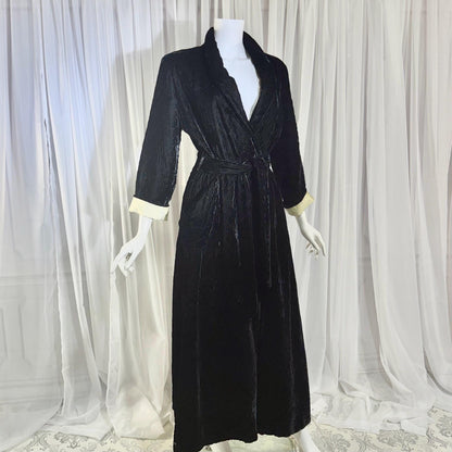 1940s Vintage Dressing Gown Robe, Black quilted velvet full length Housecoat