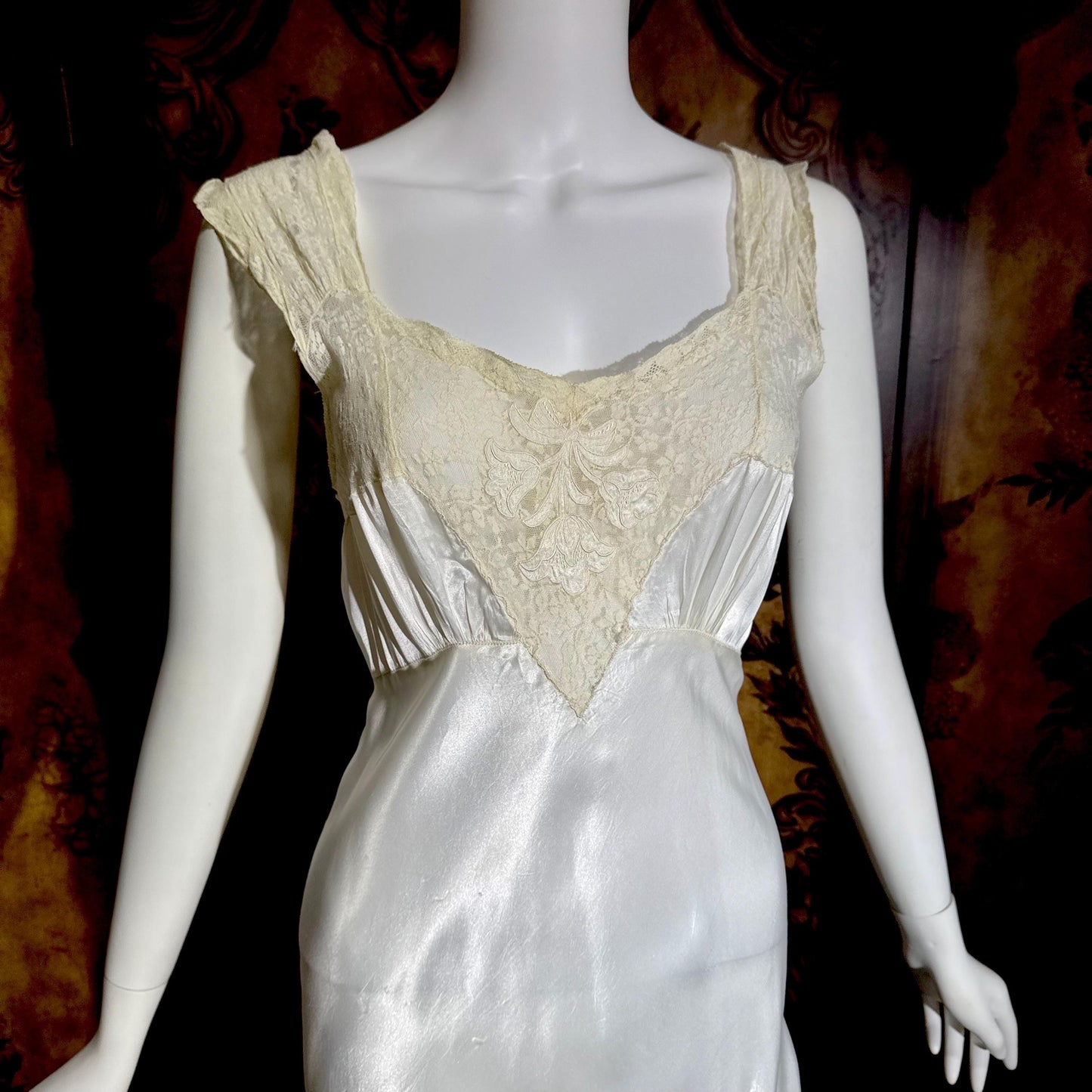 GODFRIED vintage 1930s Nightgown Slip Dress, Shiny white rayon lingerie dress