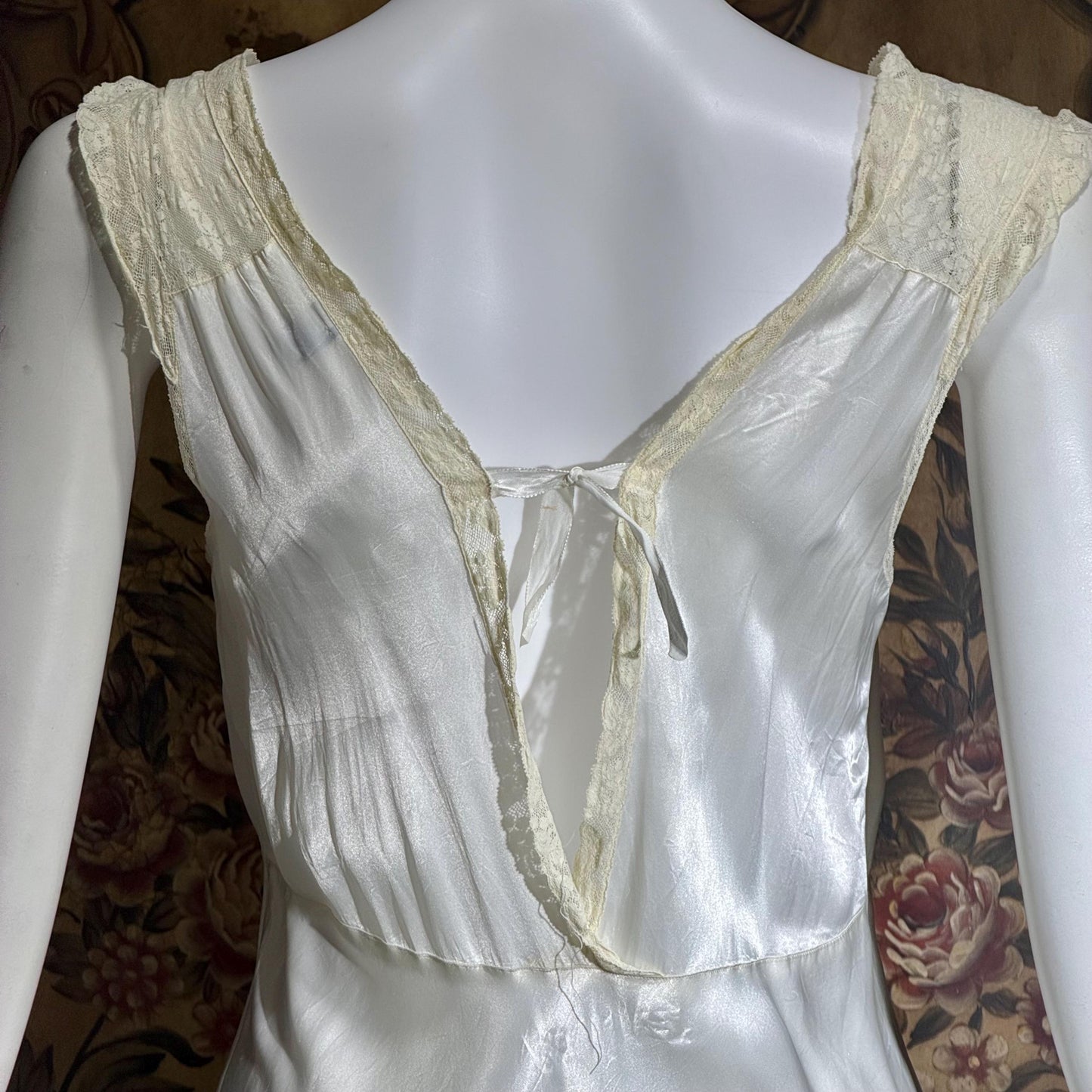 GODFRIED vintage 1930s Nightgown Slip Dress, Shiny white rayon lingerie dress