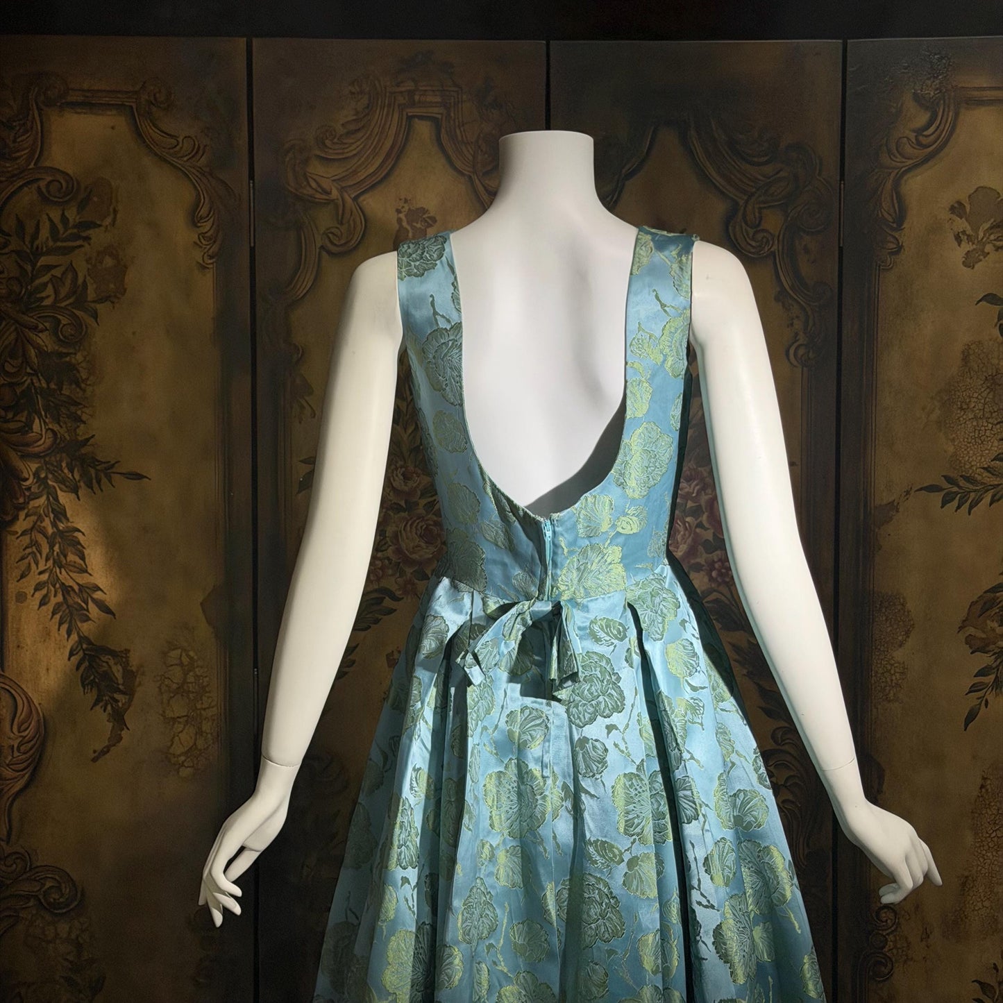 1960s vintage evening dress gown, Blue floral silk damask pleated full skirt ball gown