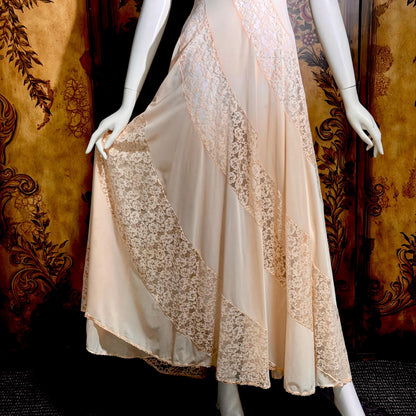OLGA vintage nightgown Peignoir set, 1970s Peach Blush Lace slip dress robe set