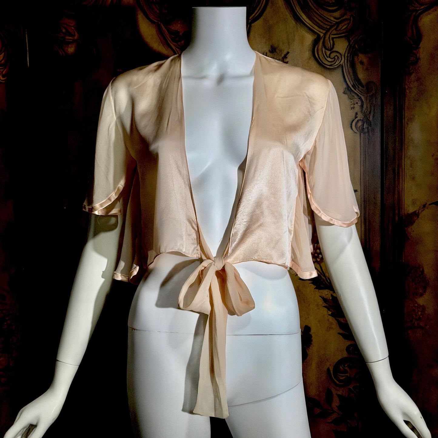 1980s vintage Silk bed jacket, Shiny peachy pink satin and chiffon evening jacket