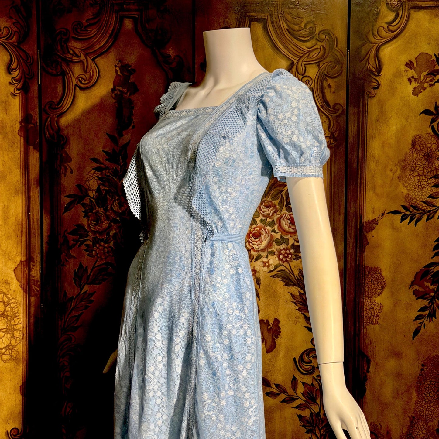 HANRO vintage nightgown maxi dress, Marshall Field & Co 1940s blue open knit house dress
