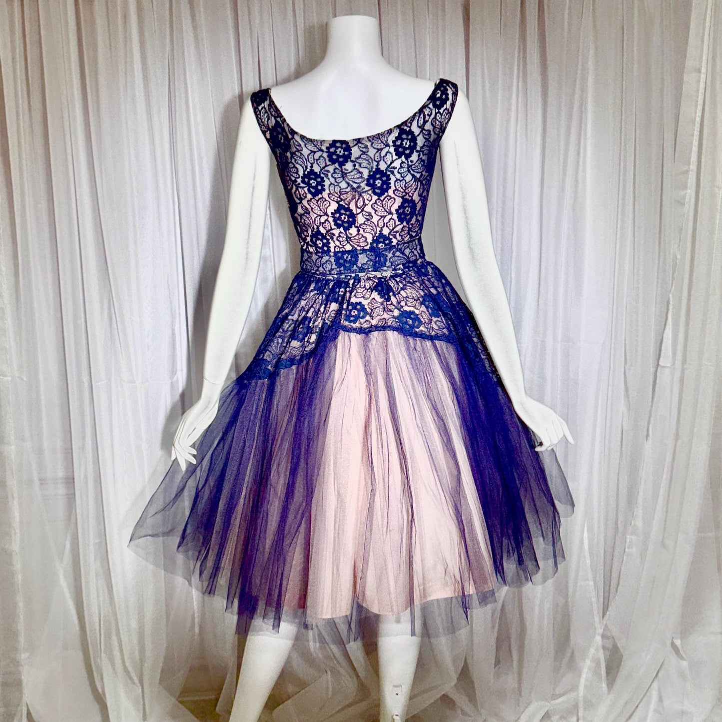 WILL STEINMAN vintage 1950s party dress, Navy blue and Pink lace and net cupcake short cocktail dress