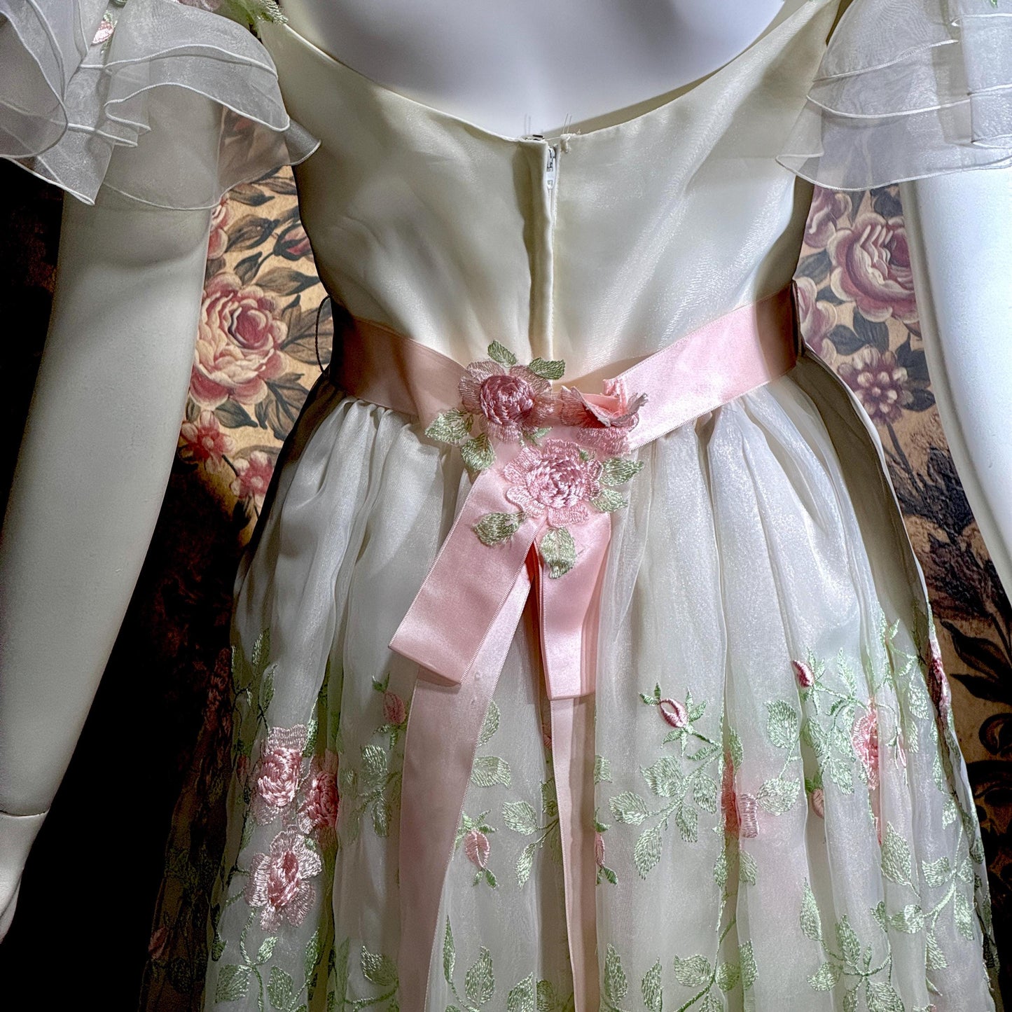BIANCHI vintage wedding dress gown, 1960s white embroidered floral off should bridal gown