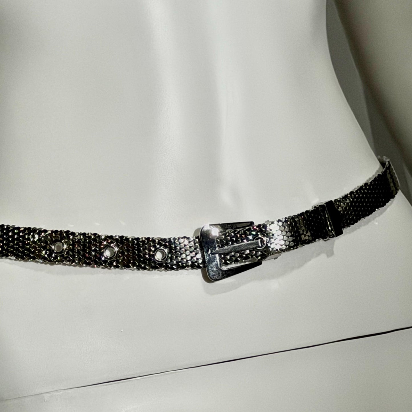 WHITING & DAVIS vintage 1970s belt, slinky disco shiny silver mesh belt