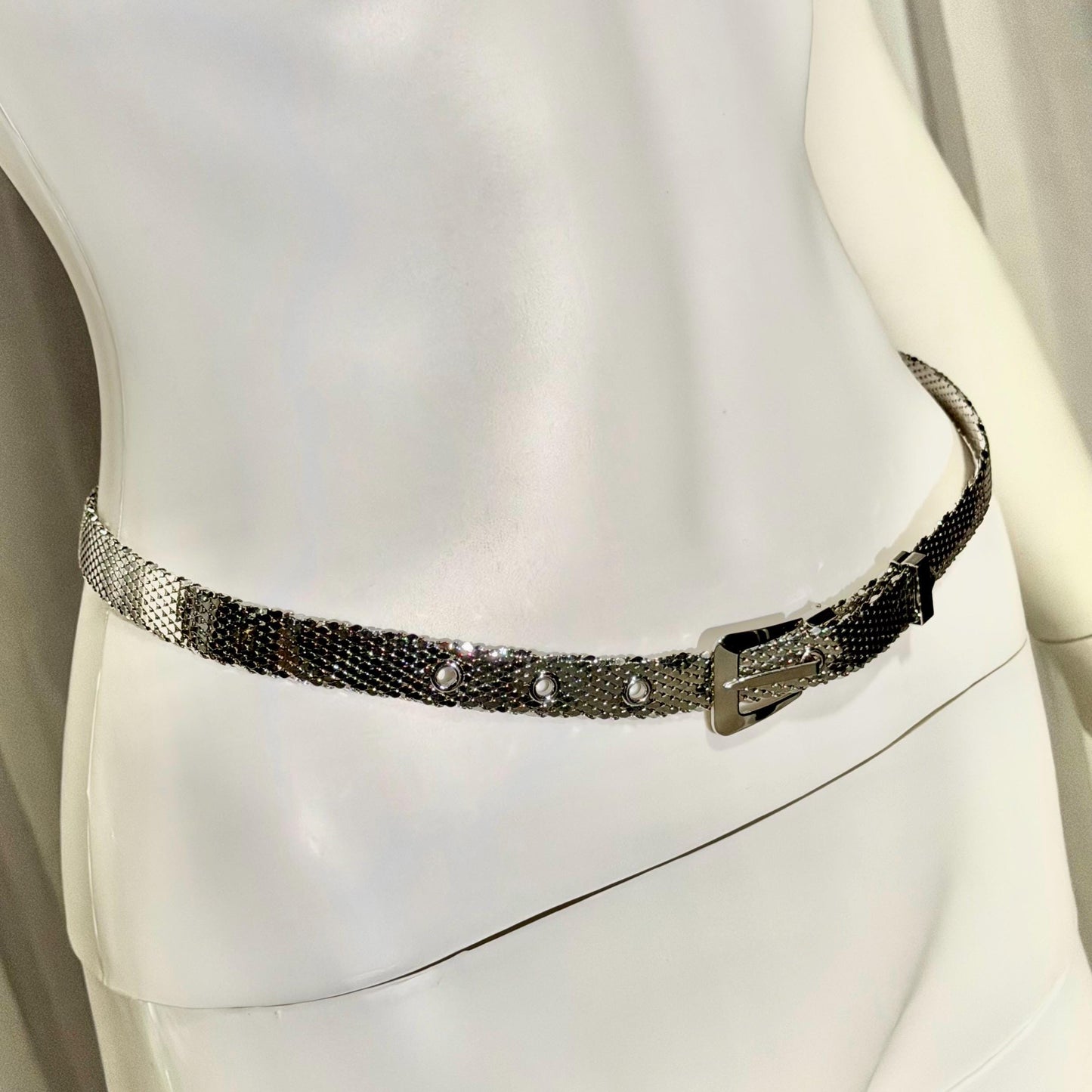 WHITING & DAVIS vintage 1970s belt, slinky disco shiny silver mesh belt