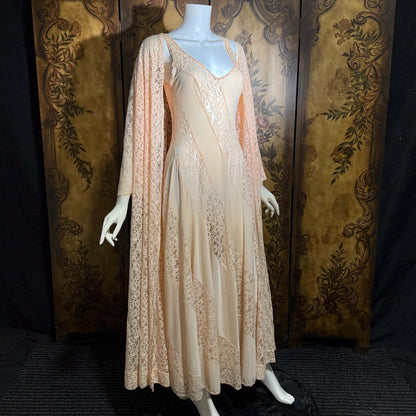OLGA vintage nightgown Peignoir set, 1970s Peach Blush Lace slip dress robe set