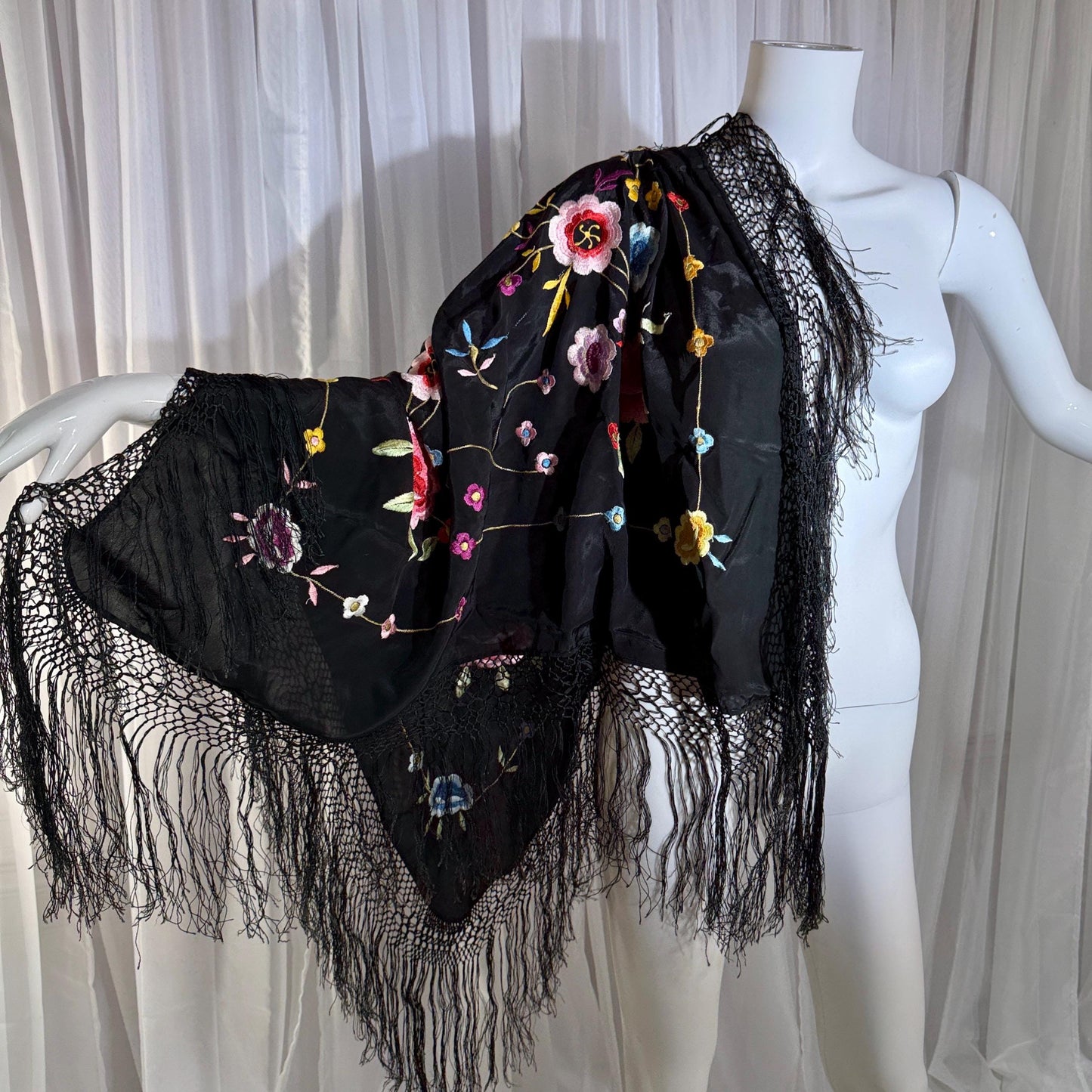 1960s Vintage Spanish Shawl, Black Embroidered Roses Fringe wrap, Piano shawl, 38 inches