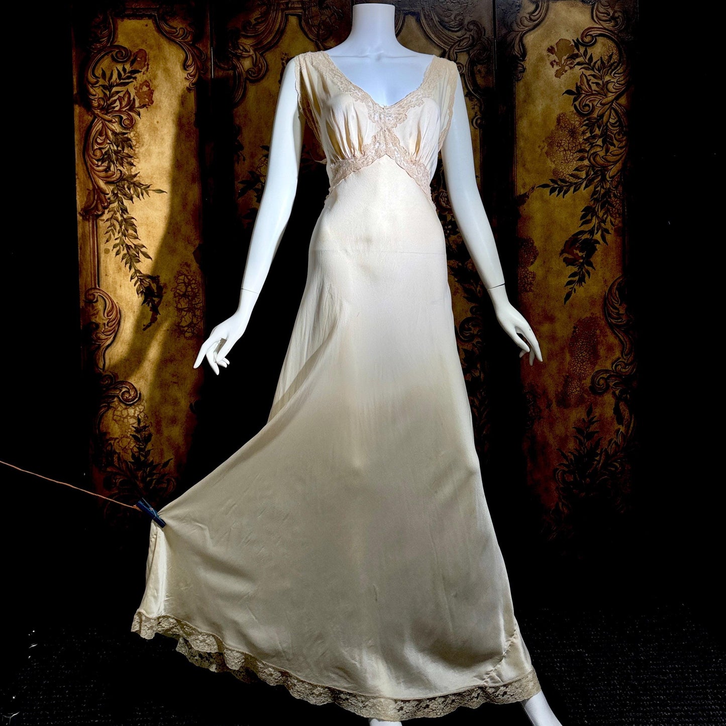 FISCHER vintage nightgown, PURE SILK 1930s Champagne bias cut lingerie slip dress