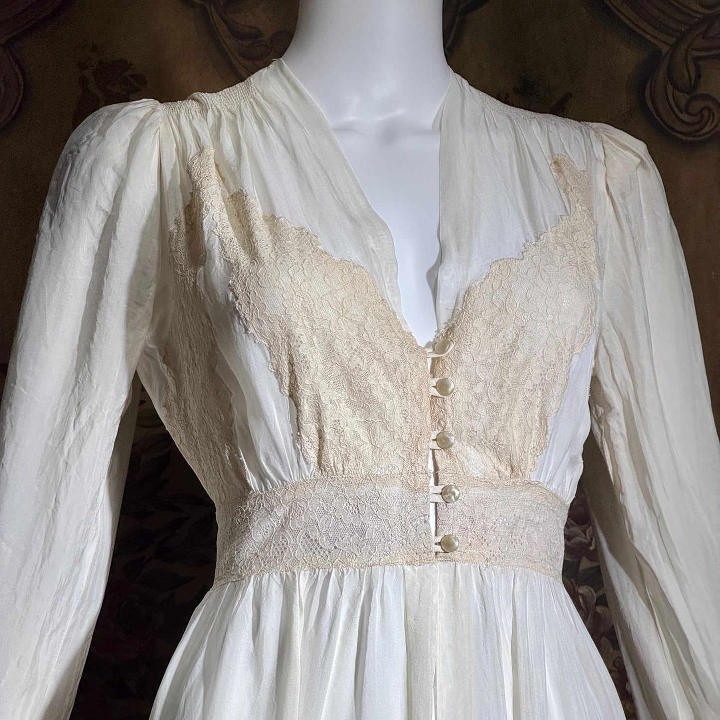 1930s vintage dressing gown robe, sheer off white shadow stripe peignoir housecoat