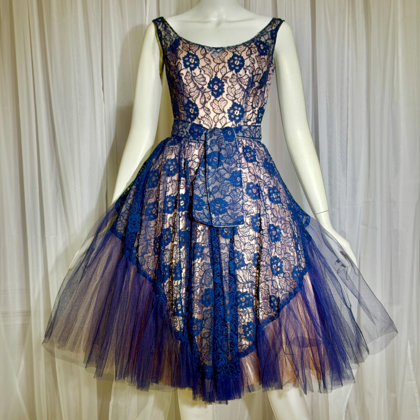 WILL STEINMAN vintage 1950s party dress, Navy blue and Pink lace and net cupcake short cocktail dress