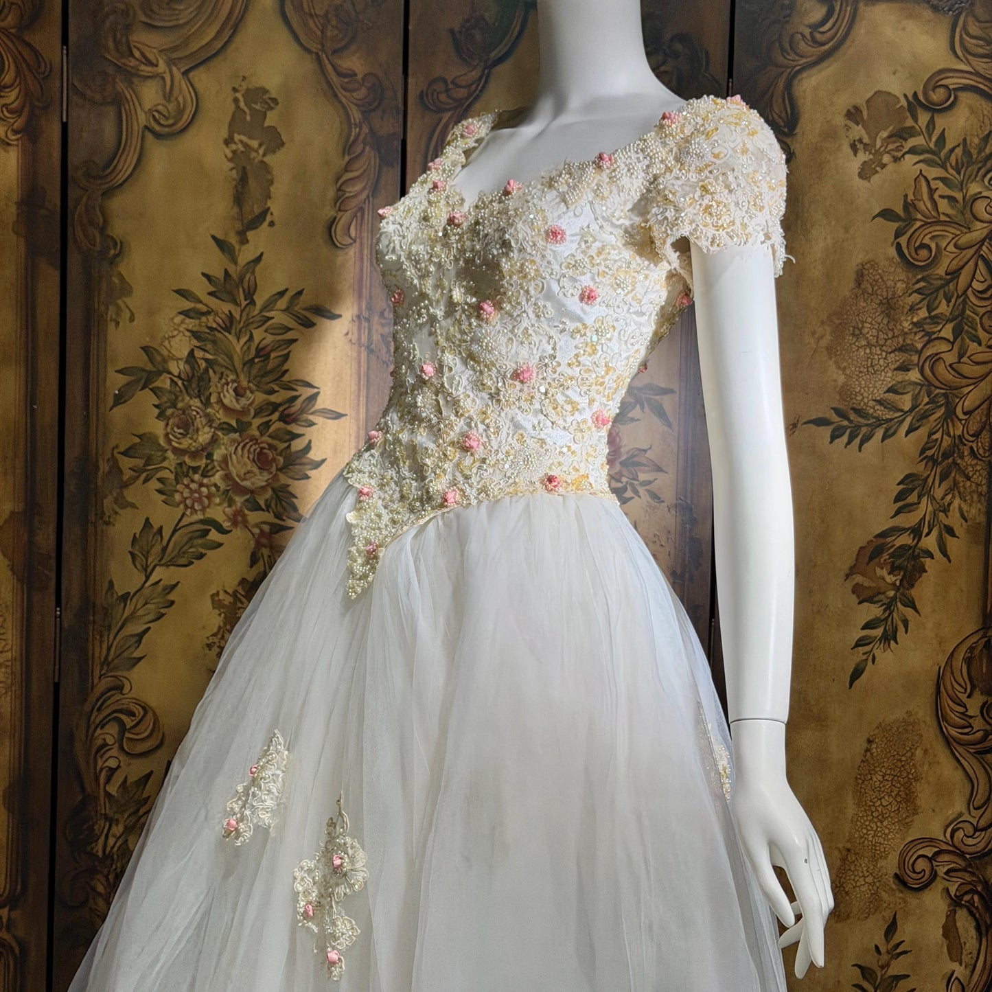 1980s Vintage Wedding Dress, Basque waist and tulle skirt Rosettes sequins and beads Ball Gown