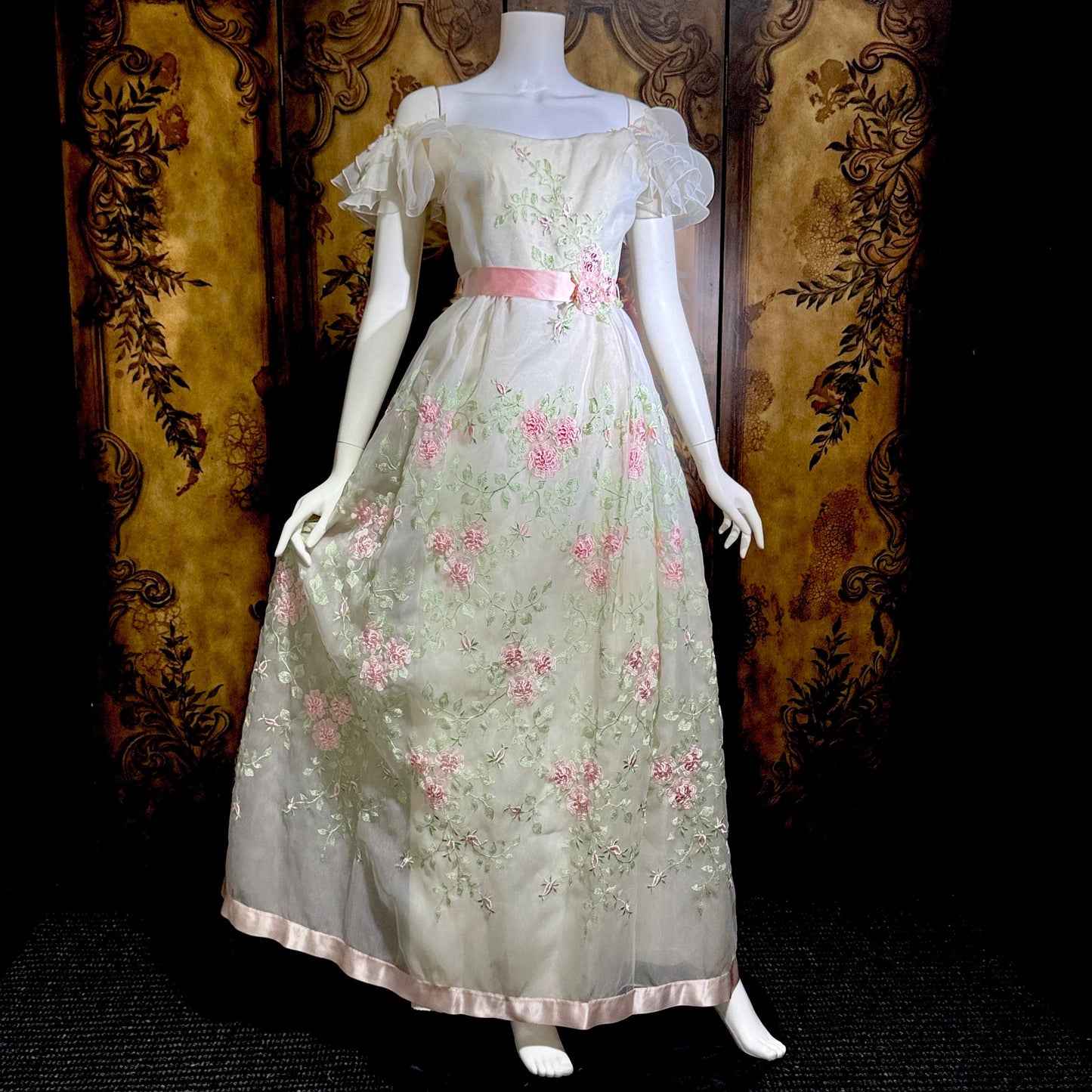 BIANCHI vintage wedding dress gown, 1960s white embroidered floral off should bridal gown