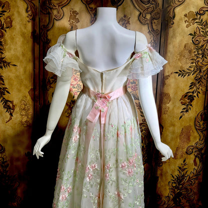 BIANCHI vintage wedding dress gown, 1960s white embroidered floral off should bridal gown