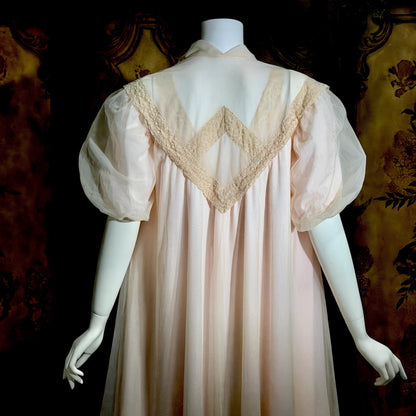 SAKS FIFTH AVENUE Vintage 1950s peignoir set, Dusty Pink chiffon bridal nightgown lingerie slip dress and robe