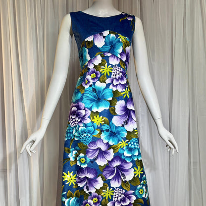 1960s vintage Hawaiian Cotton Dress. Blue Purple Hibiscus luau maxi dress