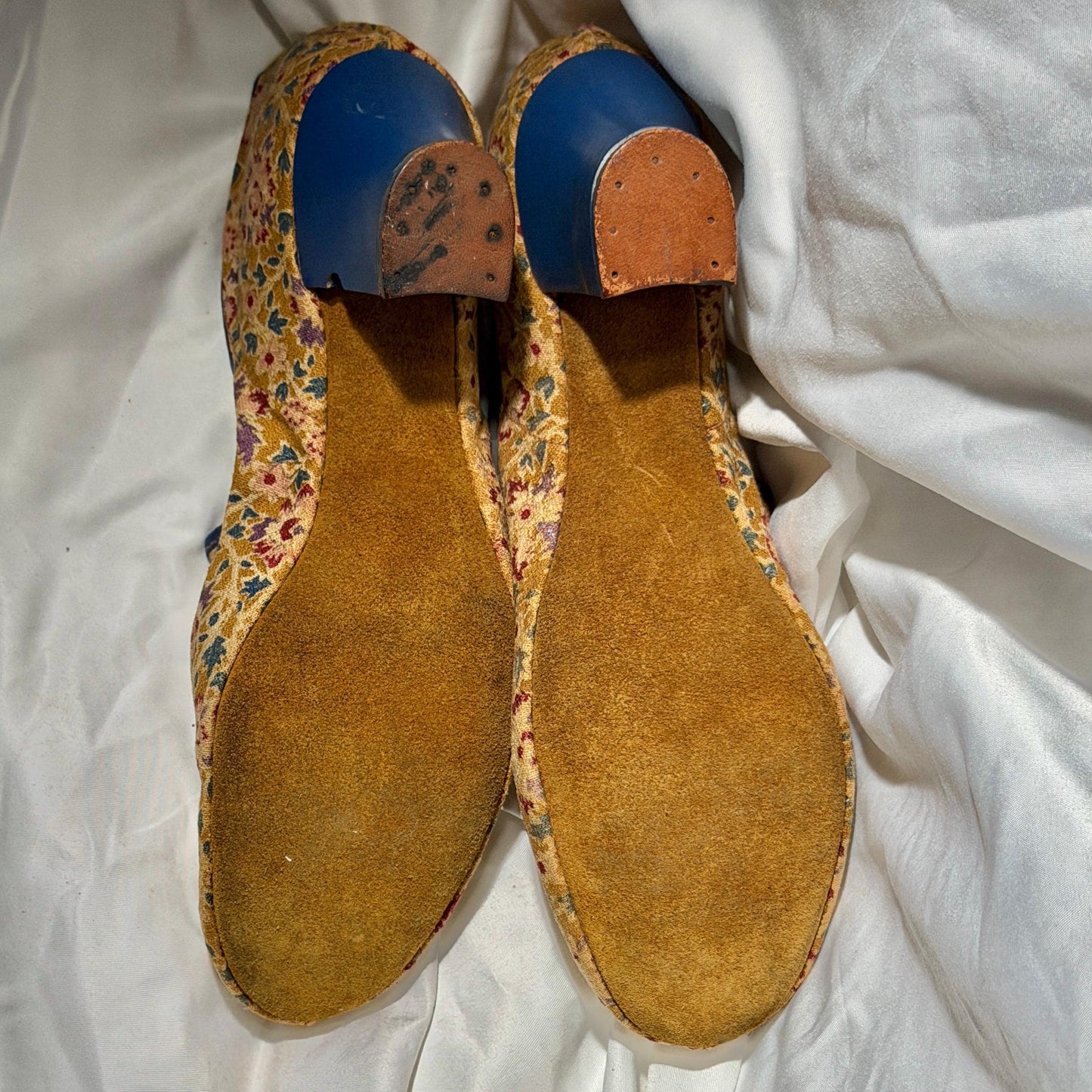 1900s Victorian Evening Slippers Shoes, Cotton floral bedroom slippers
