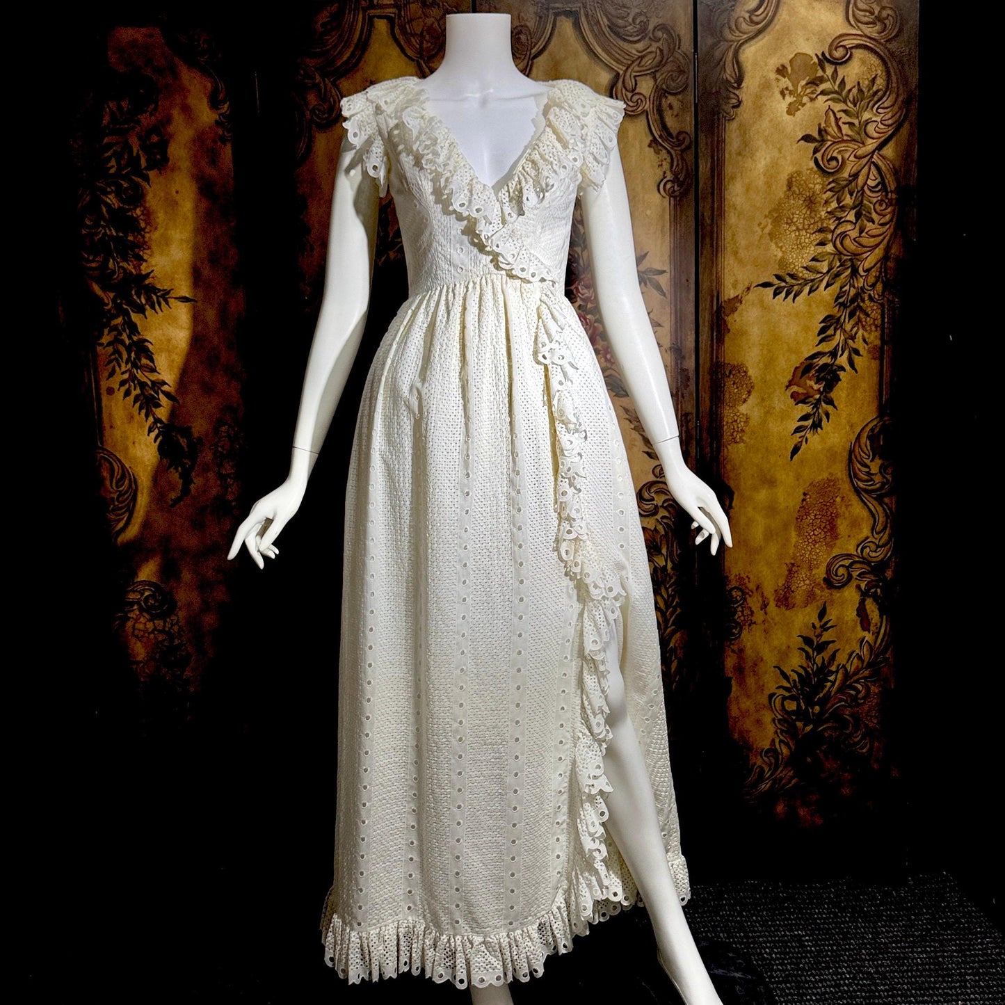 VICTOR COSTA Vintage 1970s dress, White Cotton Eyelet Ruffle Maxi Boho Wedding