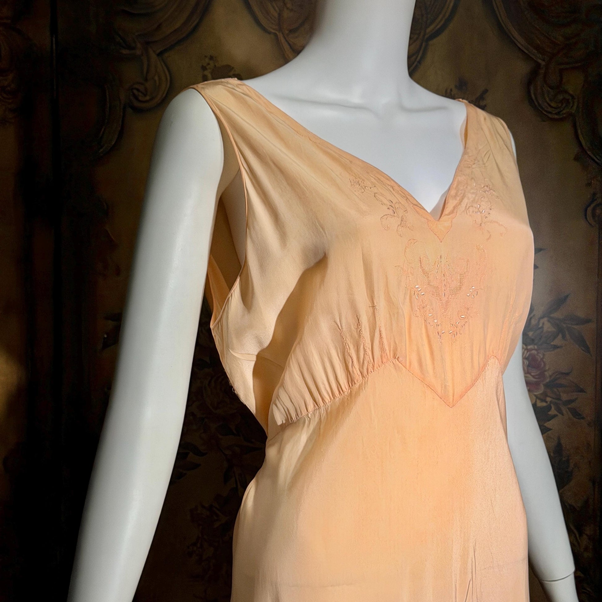 vintage 1930s Peach silk dress, MARSHALL FIELD & CO bias cut lingerie dress, Large